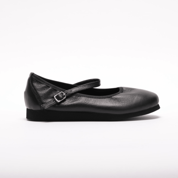 Premium women's rock and roll dance flats in black soft leather with smooth rubber sole 