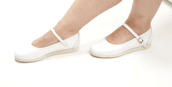 Women's plain white leather dance flats in smooth rubber sole for rock and roll