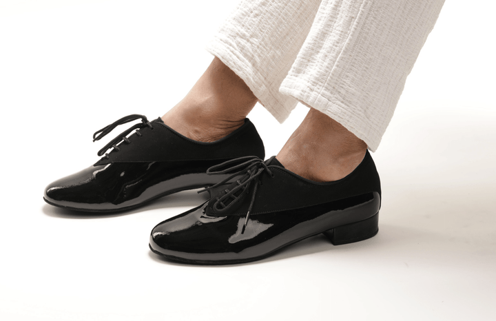 Premium men's high performance dance shoes in black patent and black nubuck