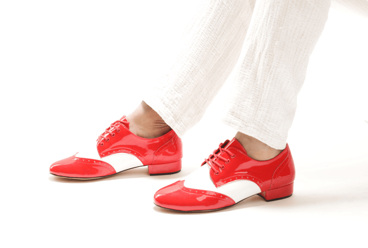 Premium men's brogue wingtip leather sole dance shoes in red patent with black leather