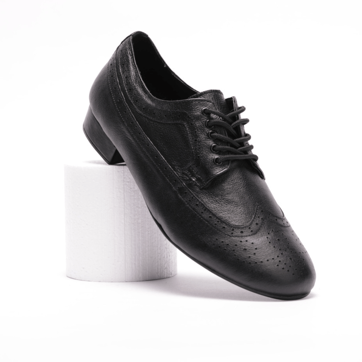 Premium men's brogue wingtip dance shoes in black leather with resin sole