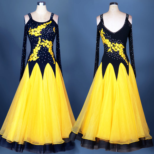 M038b - Ladies Competition Dance Wear